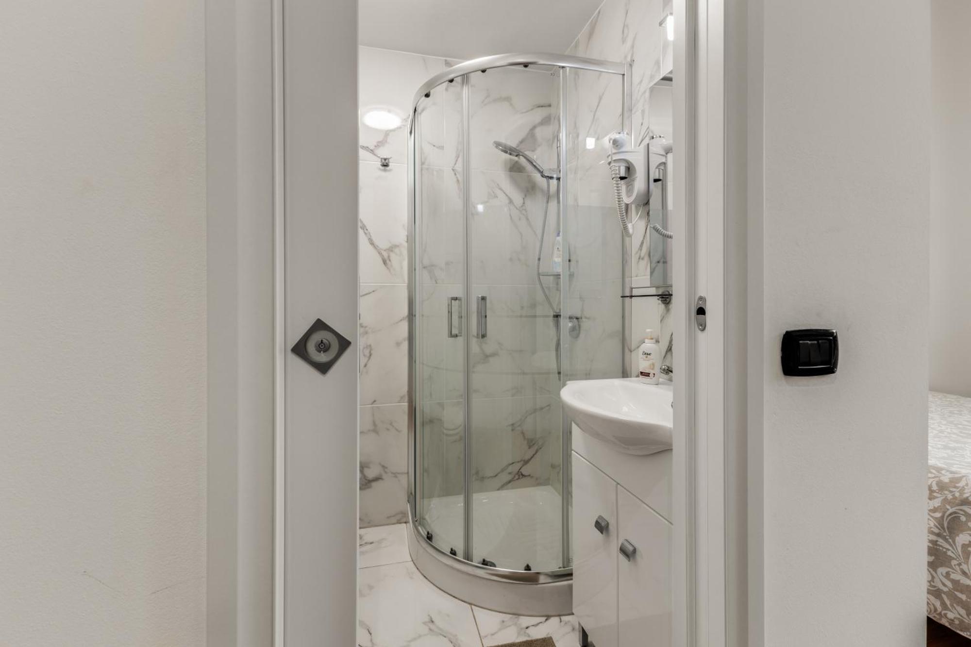 Dolce Rooms Milano Esterno foto
