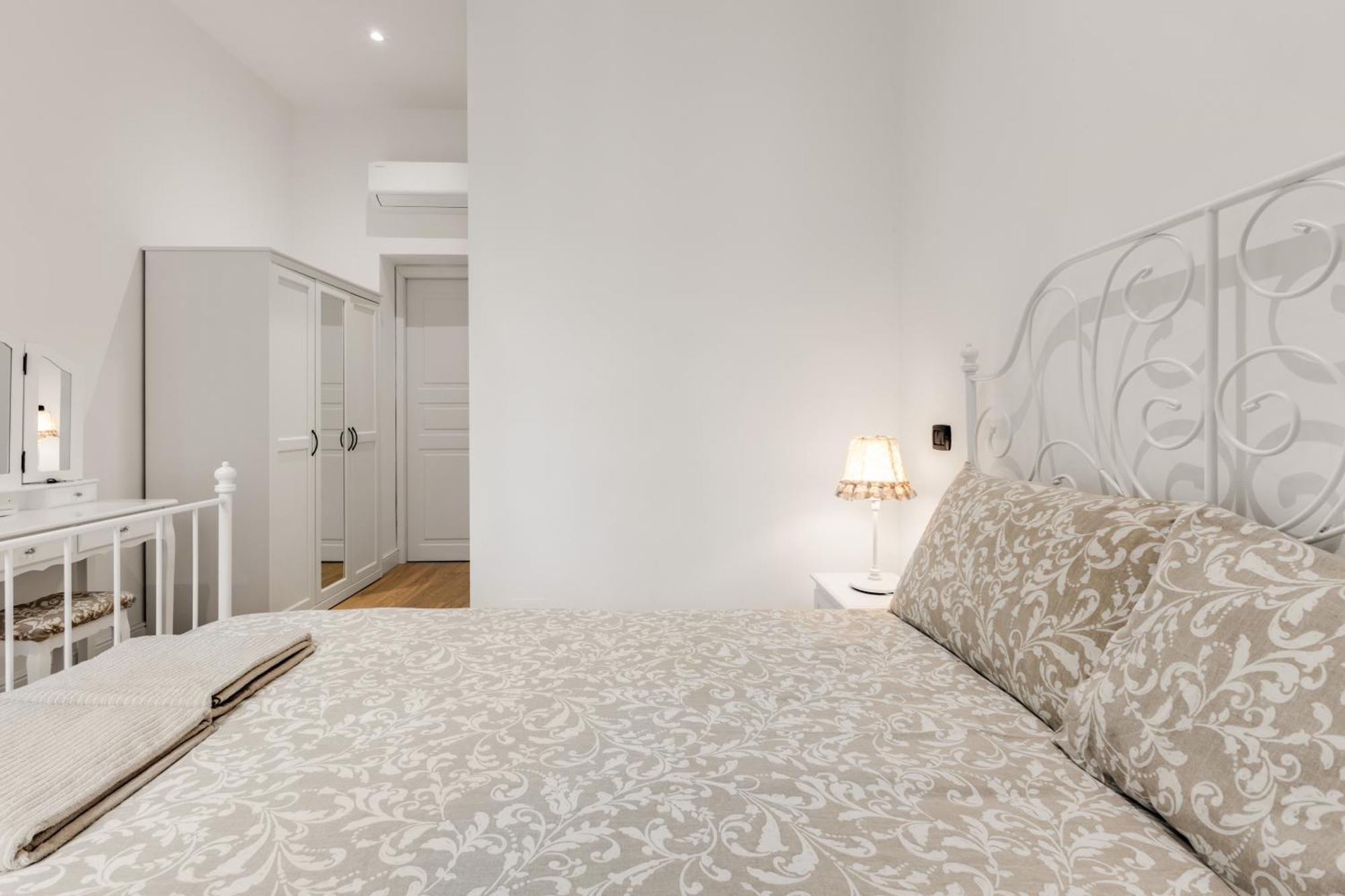 Dolce Rooms Milano Esterno foto